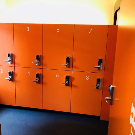 Easyhotel Zuerich City Centre Ngoại thất bức ảnh
