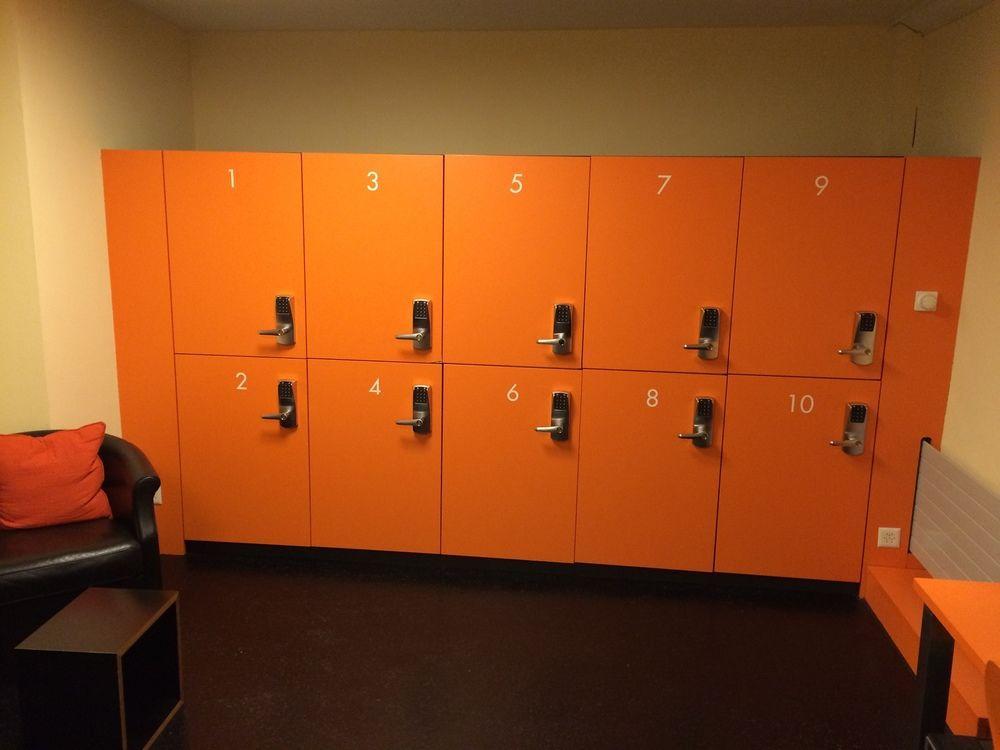 Easyhotel Zuerich City Centre Ngoại thất bức ảnh