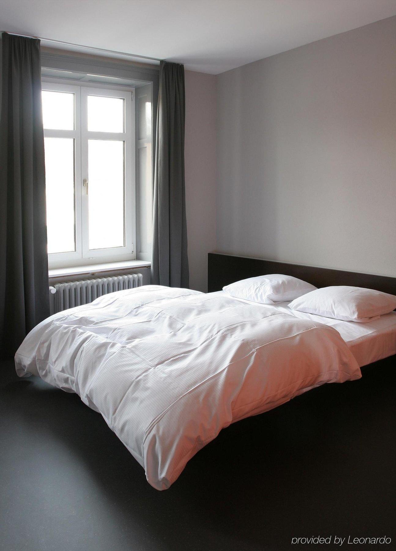 Easyhotel Zuerich City Centre Phòng bức ảnh