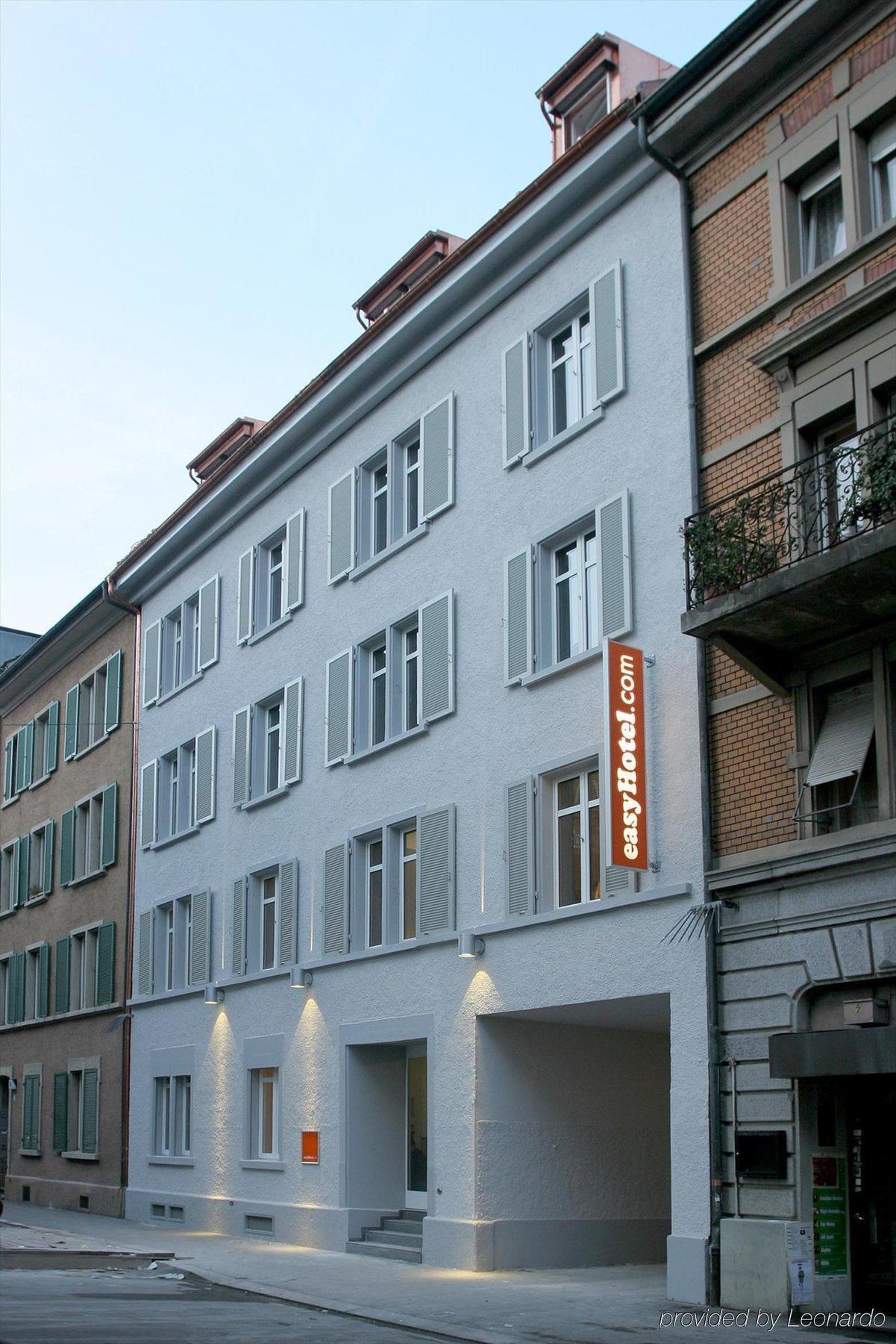 Easyhotel Zuerich City Centre Ngoại thất bức ảnh