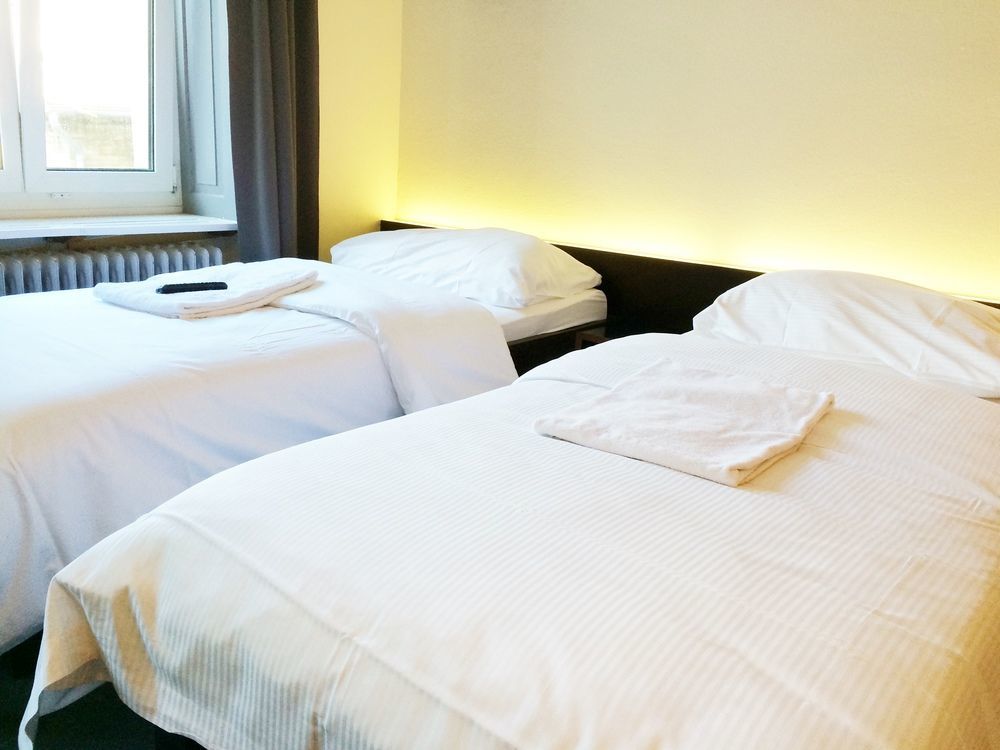 Easyhotel Zuerich City Centre Ngoại thất bức ảnh